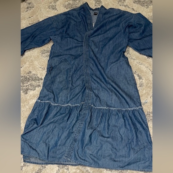 Gap Floral Embroidered Denim  open Kimono - Picture 4 of 11